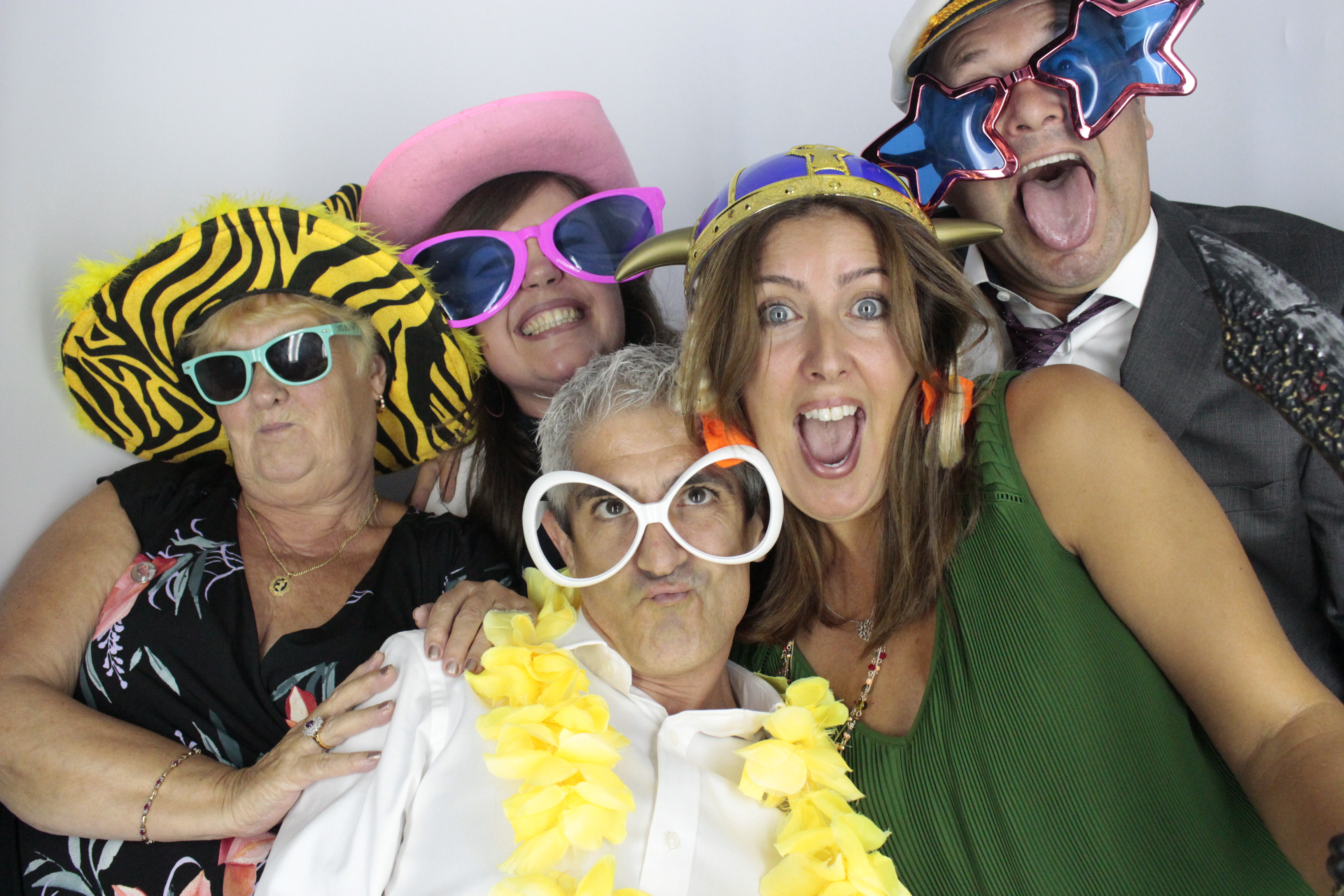  Heather & Daniel's Wedding | View more photos from the event at gallery.myphotoboothexperience.co.uk/u/MyPhotoBoothExperienceLtd/Heather-Daniels-Wedding